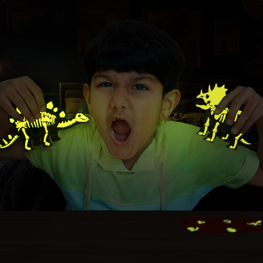 Glow in The Dark Dinosaur Figure Set & Egg - Blue